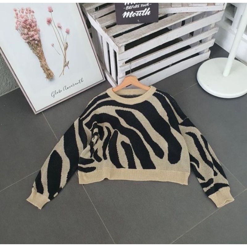 SWEATER MOTIF ZEBRA PAKAIAN WANITA PREMIUM