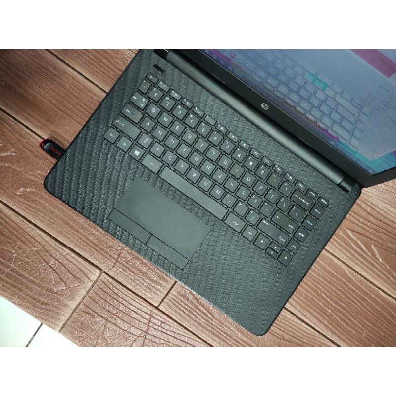 hp 14 bw e2-9000e ram 4/500 mulus like new semua normal