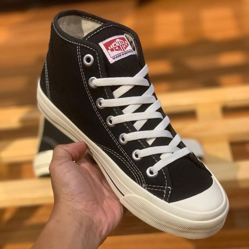 Ventela Basic Black Natural Sepatu Vantela-4