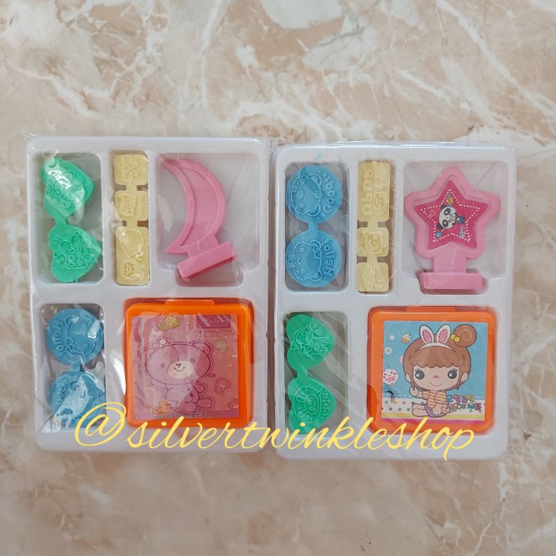 

Mainan stempel cap capan bongkar pasang lucu / mainan edukasi stempel anak stamp set karakter / setempel berbagai gambar bintang hati tinta / souvenir ulang tahun mencocok menempel tempel sticker stiker
