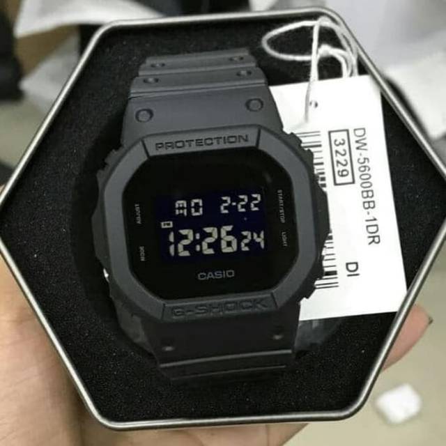 Jam Tangan Casio G-Shock DW5600BB-1DR