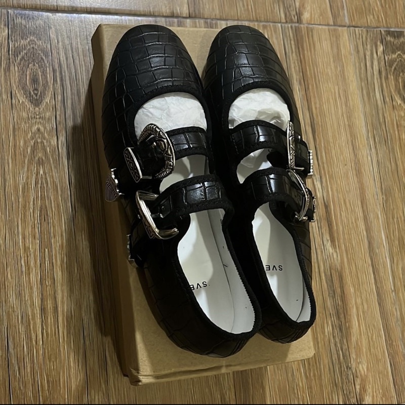 SVEC Croco Black size 37