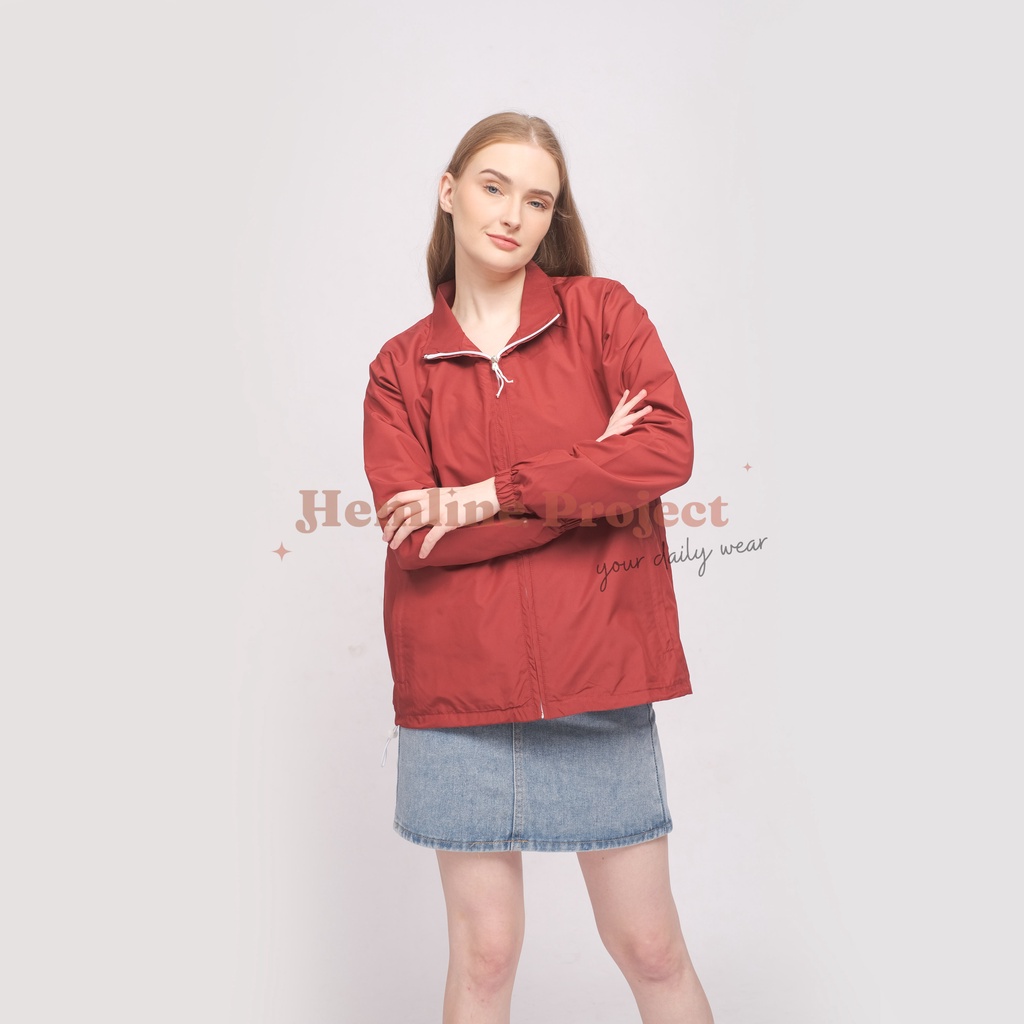 Elya Jaket Coach Wanita - Cherry