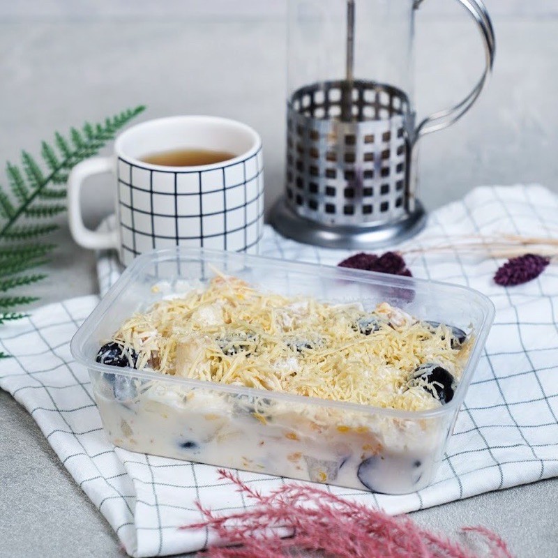 

Fruit Salad Aurs Cakery