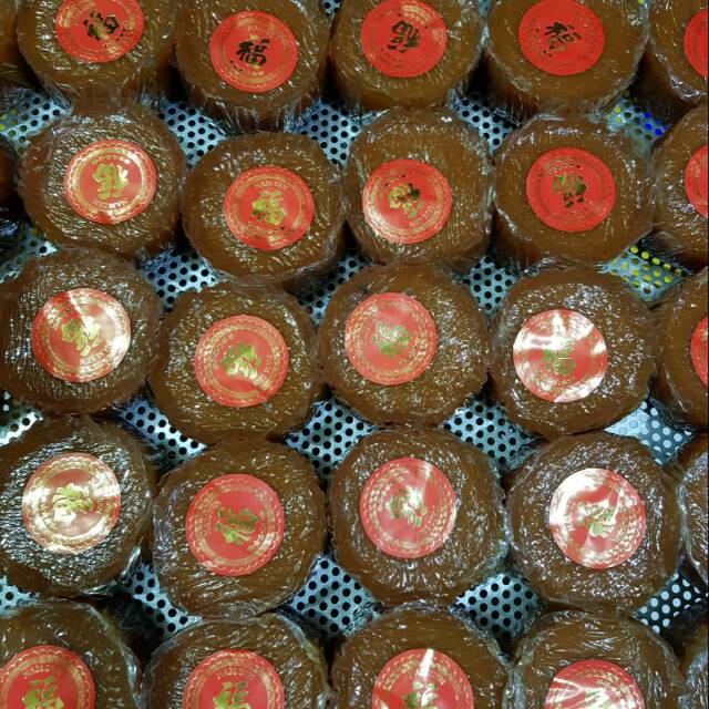 

Kue keranjang / tian gwee