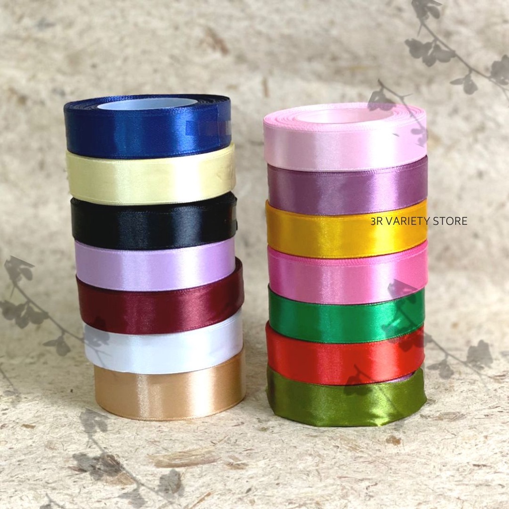 

Pita satin lebar 2 cm atau 3/4 inch panjang 22 meter