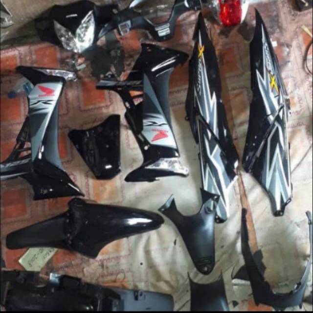 Full cover body motor Honda Supra X 125 Batman
