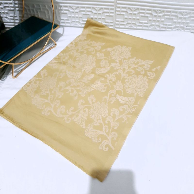 PROMO HANYA HARI INI!!!CASHMERE SYAL/SCARF MOTIF-X