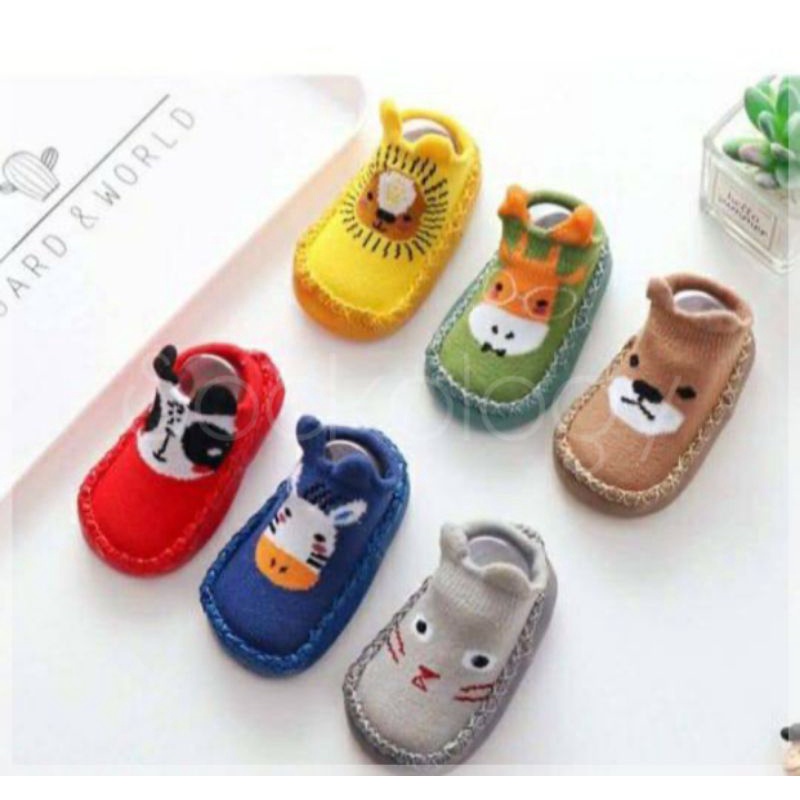 (Min 3pcs @16.750) Sepatu bayi / semi skidders baby shoes (kaos kaki belajar jalan)