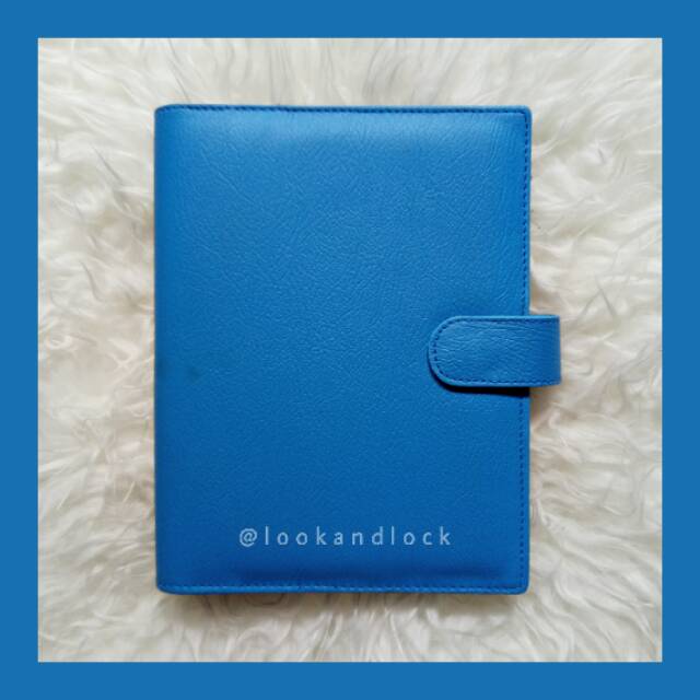 

Binder Polos Biru Benhur