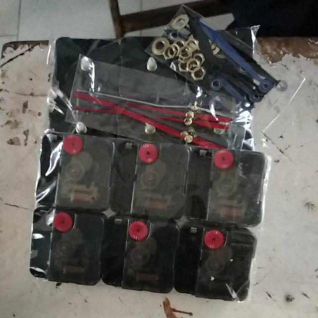 Mesin  Jam Dinding Per Lusin