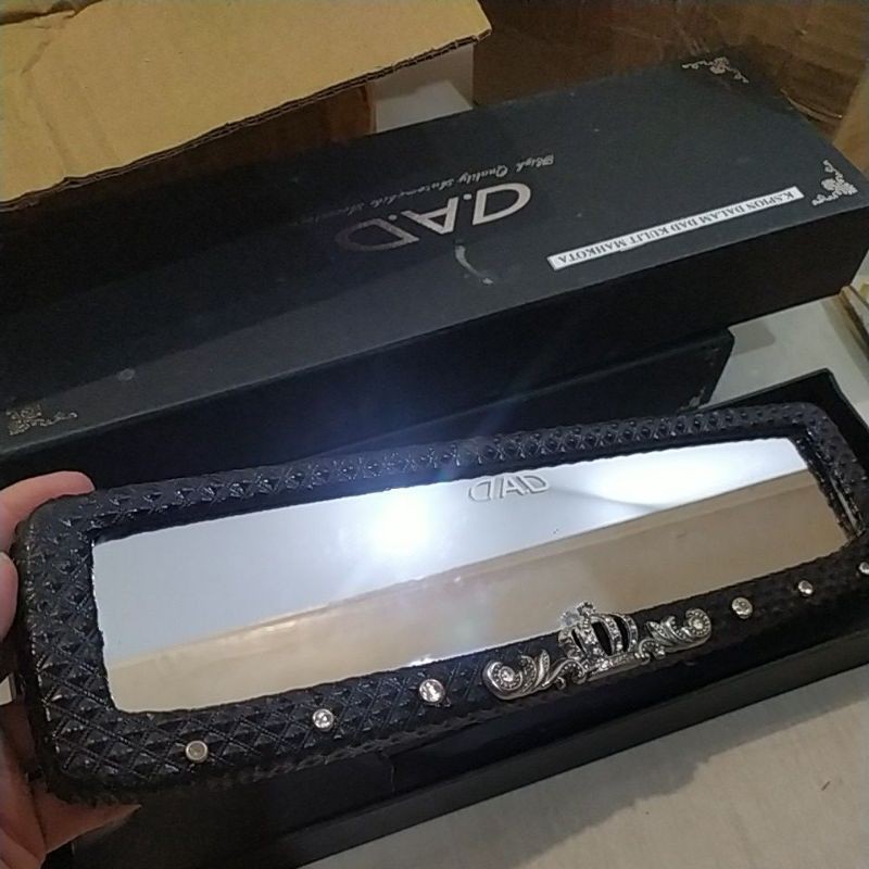 Kaca Spion Dalam DAD Hitam