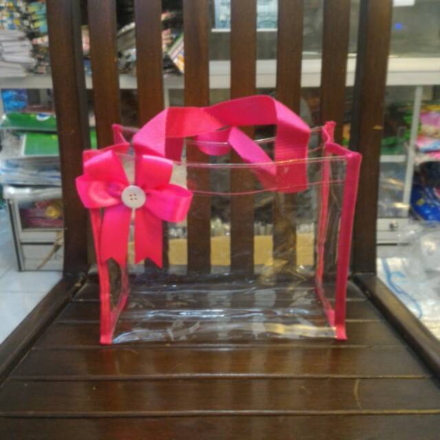 

TAS TENTENG MIKA ukr alas 25x15 tinggi 25cm