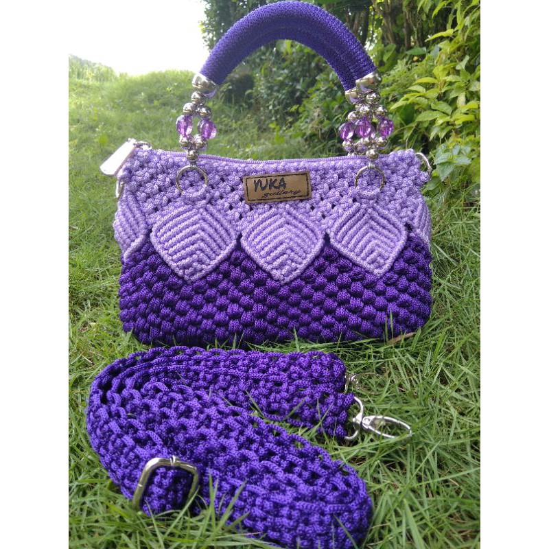 Tas pesta talikur ungu