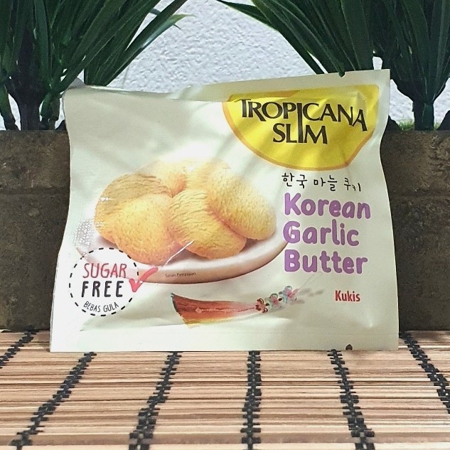 

T20R Tropicana Slim Korean Garlic Butter Cookies (1 Sachet) Ht501Gr