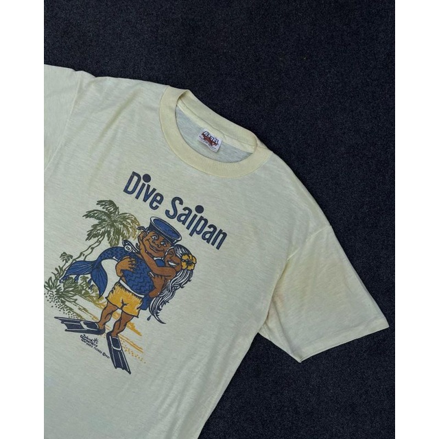 T-SHIRT/KAOS VINTAGE DIVE SAIPAN 80’sHAWAI VTG TEES (MADE IN USA)
TAG HANES FIFTY-FIFTY COMBED 
COPY