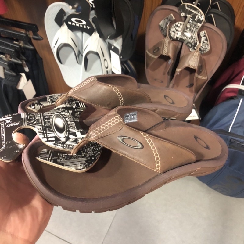 oakley sandal kulit karet original 100%