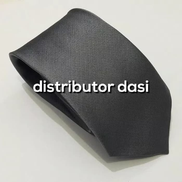 Dasi Panjang Motif Salur Halus Warna Hitam Grosir Distributor Dasi
