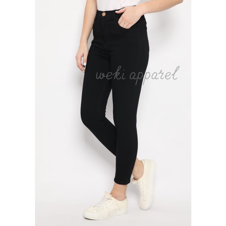 WEKI Celana Jeans Highwaist Skinny  Black /Ada kantong depan