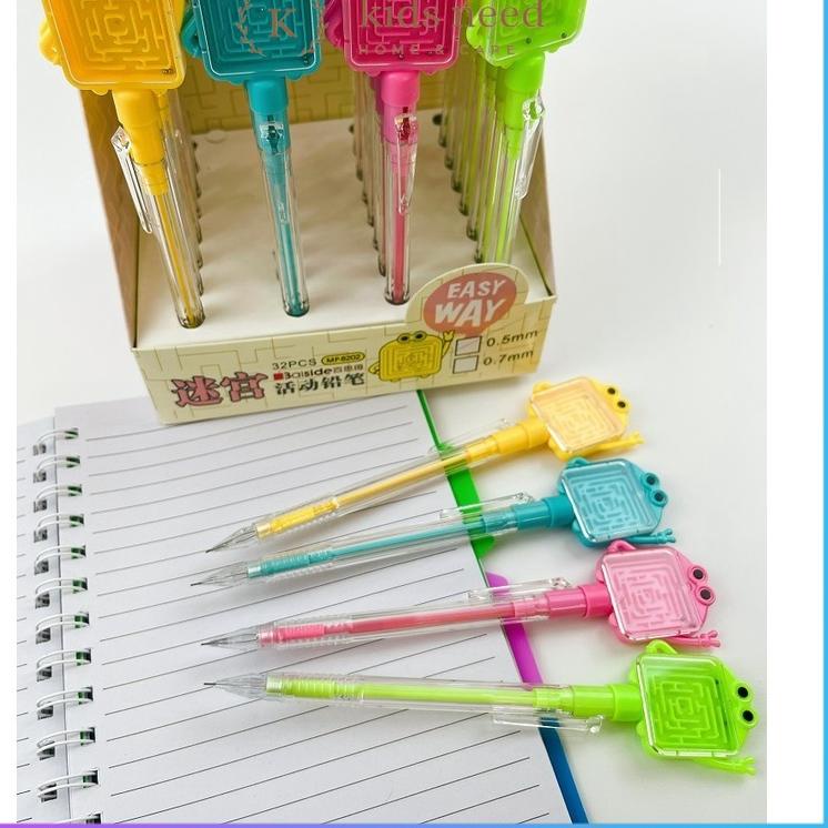

Belanja Mantul!! Pensil Mekanik 0.5mm / pensil model lucu