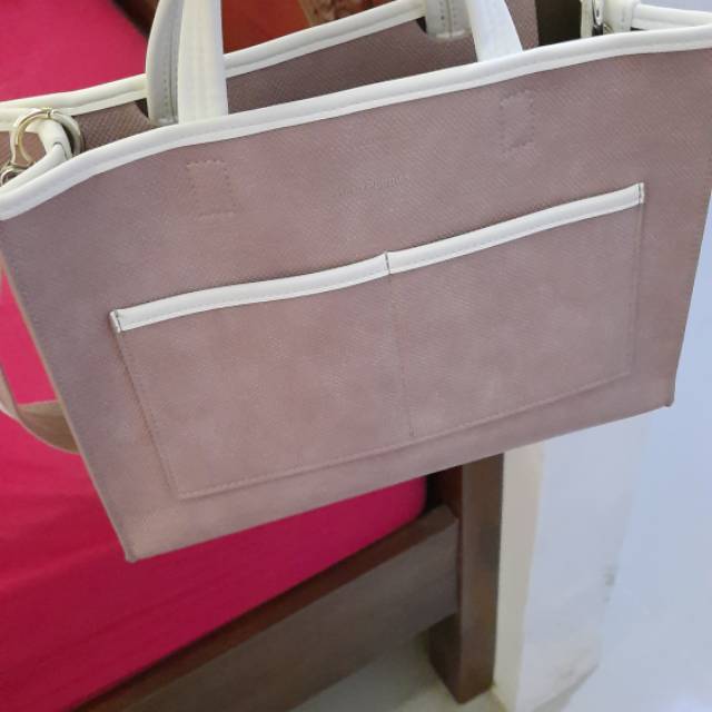 Sale saleeee preloved tas branded hush puppies ori