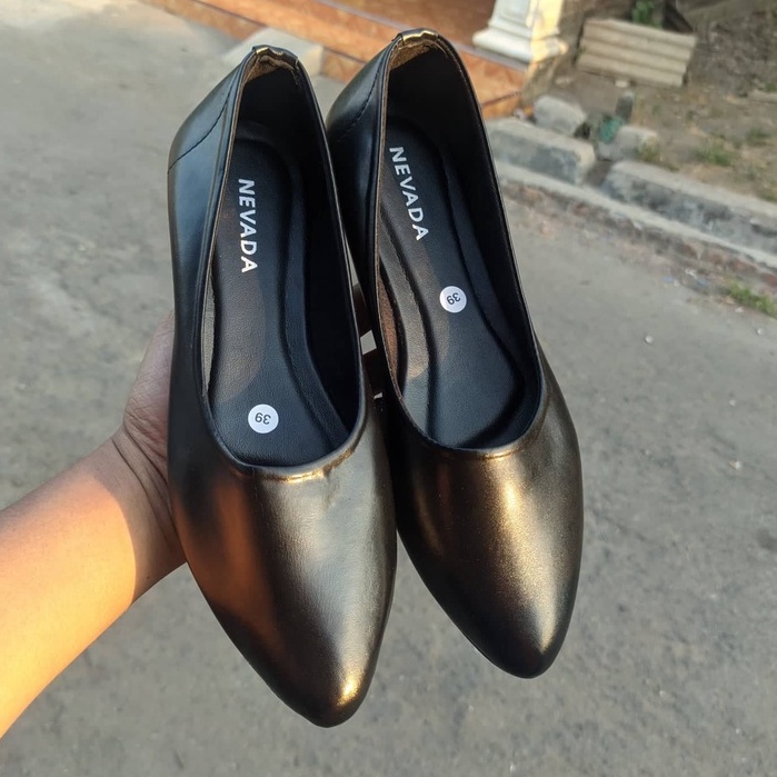 FLATSHOES HITAM POLOS / SLIP ON SELOP FLAT SHOES / SEPATU WANITA MULES MARRY JANE