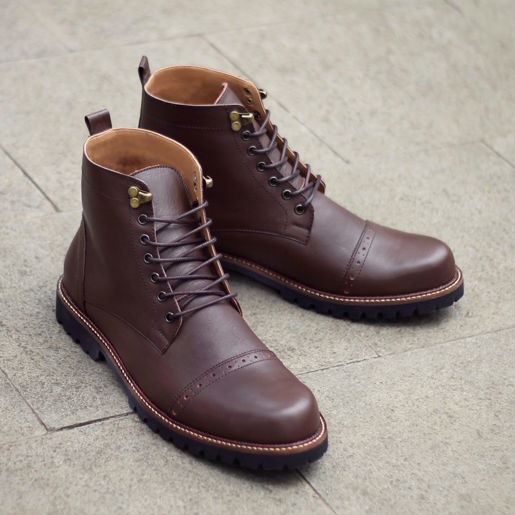 ARPEGIO BROWN ORIGINAL x REYL MAN Sepatu Safety Boots Coklat Kulit Sapi Asli Pria Kerja Proyek Lapangan Outdoor Ujung Besi Steel Toe Cap Leather Footwear Motor Touring Boot Casual Bikers Riding High Shoes Big Size Ukuran Jumbo 44 45 Keren Terbaru Kekinian