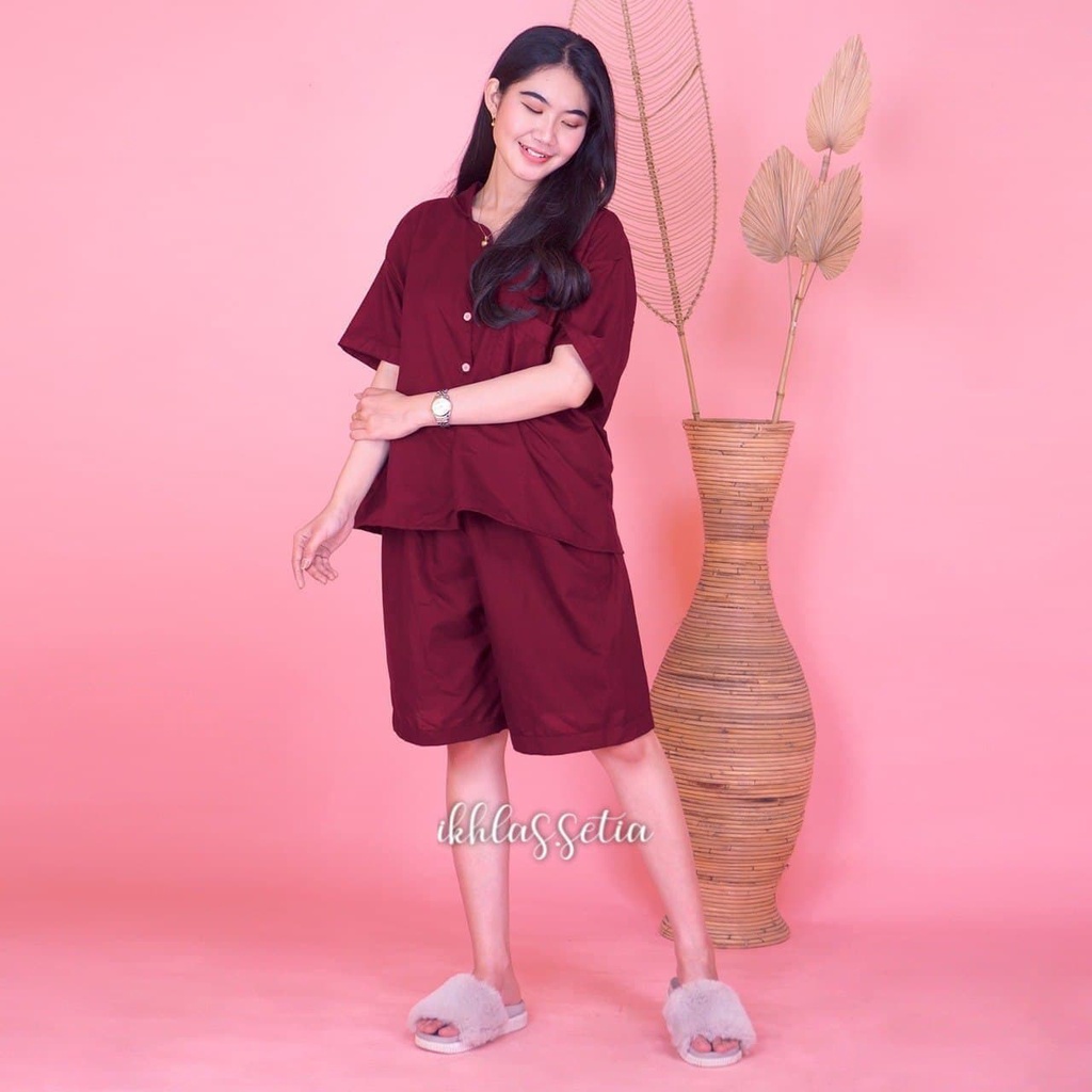 PIYAMA SETELAN PENDEK JUMBO KATUN KARAKTER BAJU TIDUR KANCING DEPAN-KJ POLOS MARUN