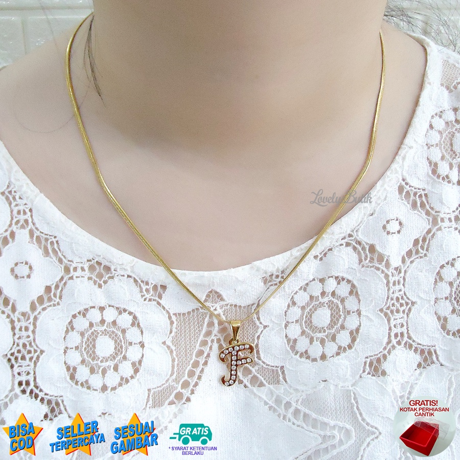 Lovelybutik - Kalung Inisial Huruf Titanium anti karat Kalung hurup Abjad Alphabet Ins F Klasik Bonus Kotak Perhiasan