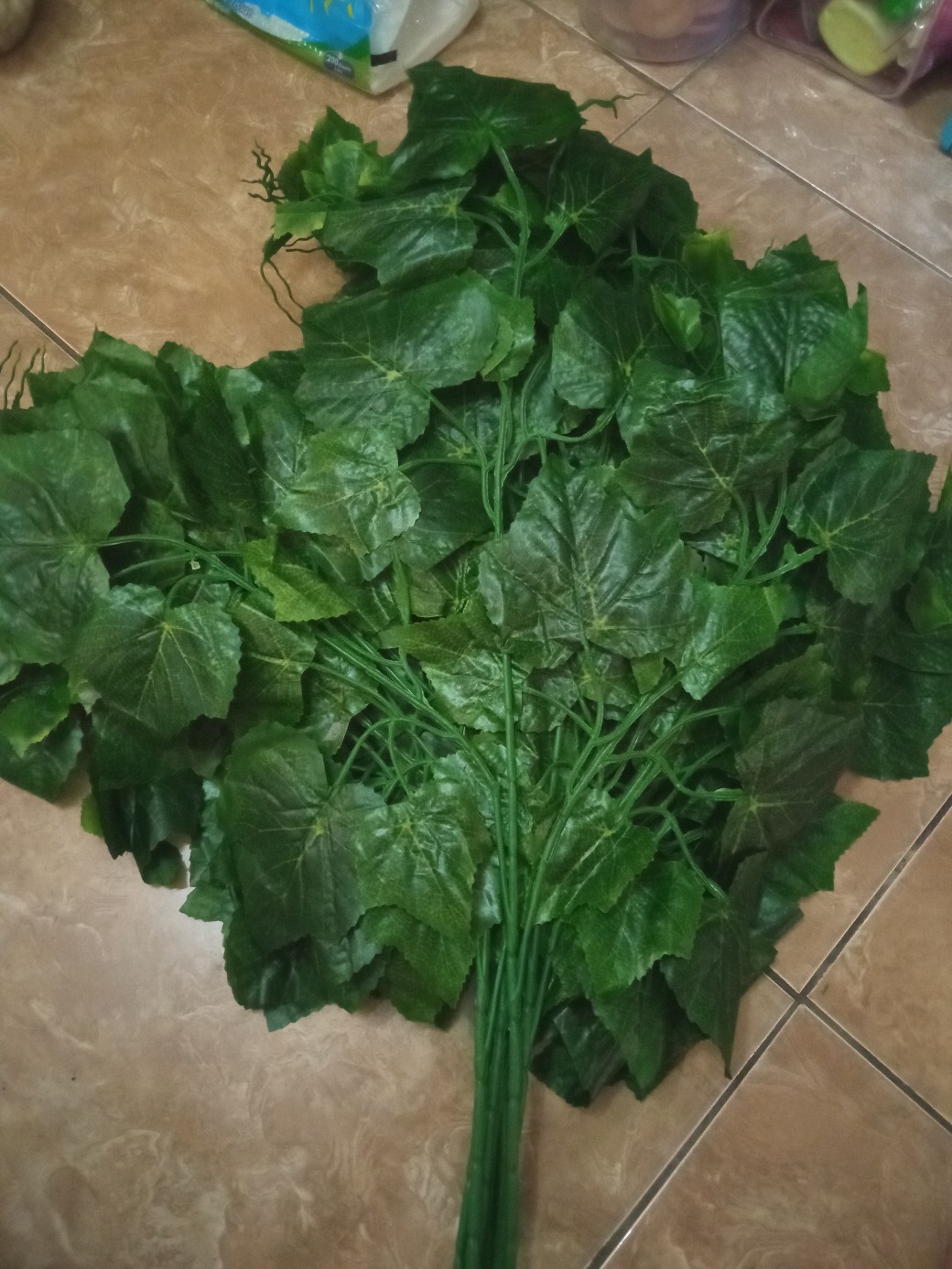 Daun Anggur Ijo - 506 (lusinan) Daun Plastik Daun Artificial Daunhias Daundekorasi Grosirdaunanggur