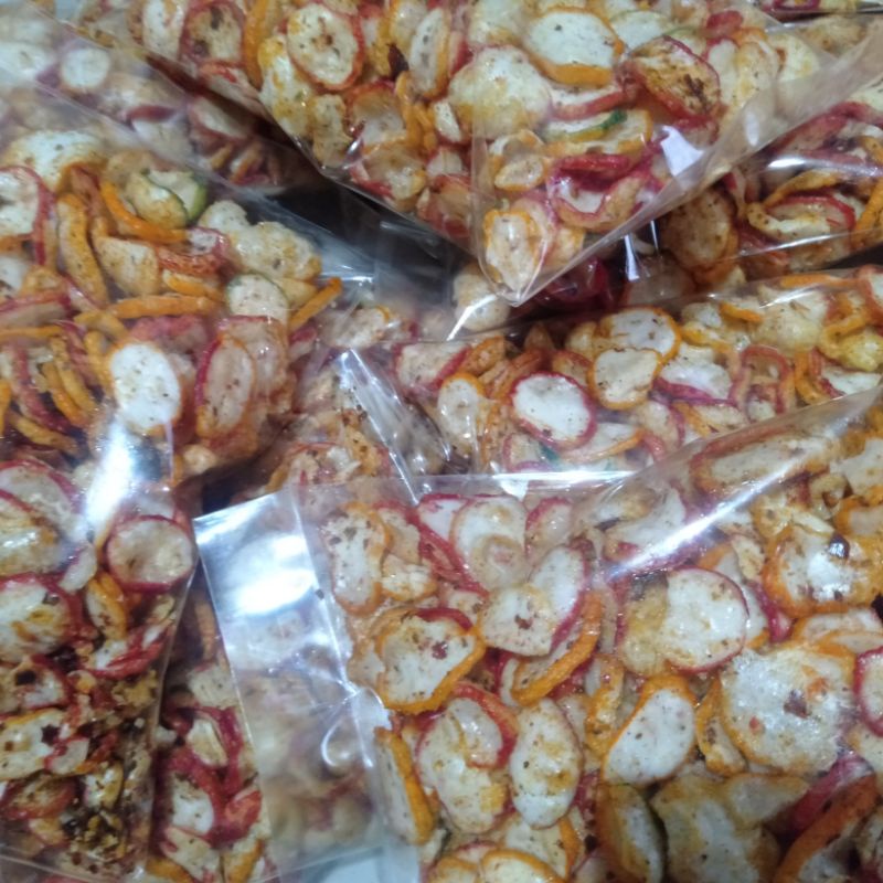 

kerupuk seblak rainbow