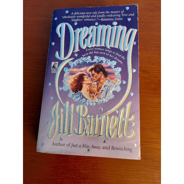 Novel Import Berbahasa Inggris DREAMING(Bekas Original & Segel)