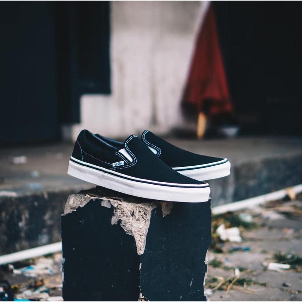 [BNIB] BEST SELLLER !!! TERMURAH  VANS SLIPON BLACK WHITE-5