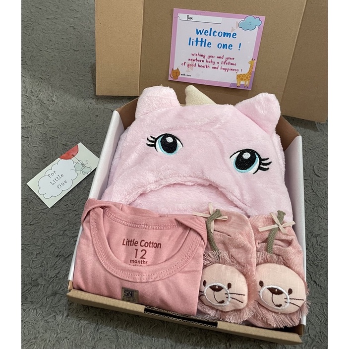 Hampers Bayi Selimut | Kado bayi | Kado bayi cowo | Kado bayi cewe | Hampers baby girl | Hampers baby boy | Selimut bayi | Hampers baby newborn-Flo Selimut 1 - Pink
