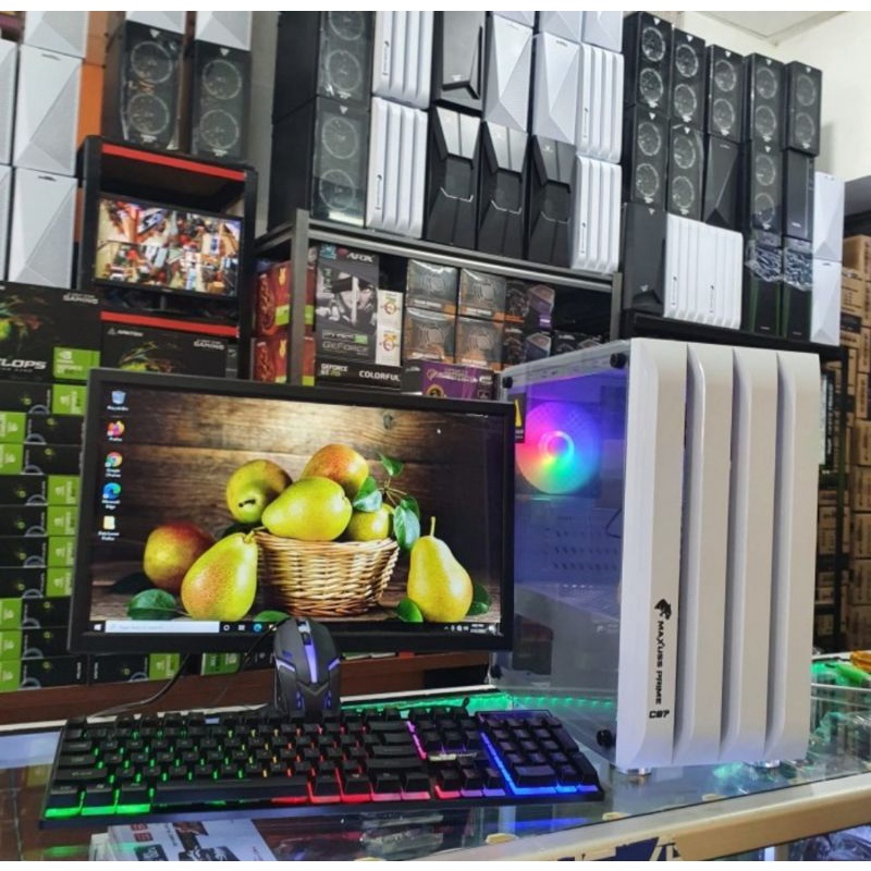 PC gaming core i7 7700 gen 7 ram 16 gb ddr 4 monitor 19 in siap pakai