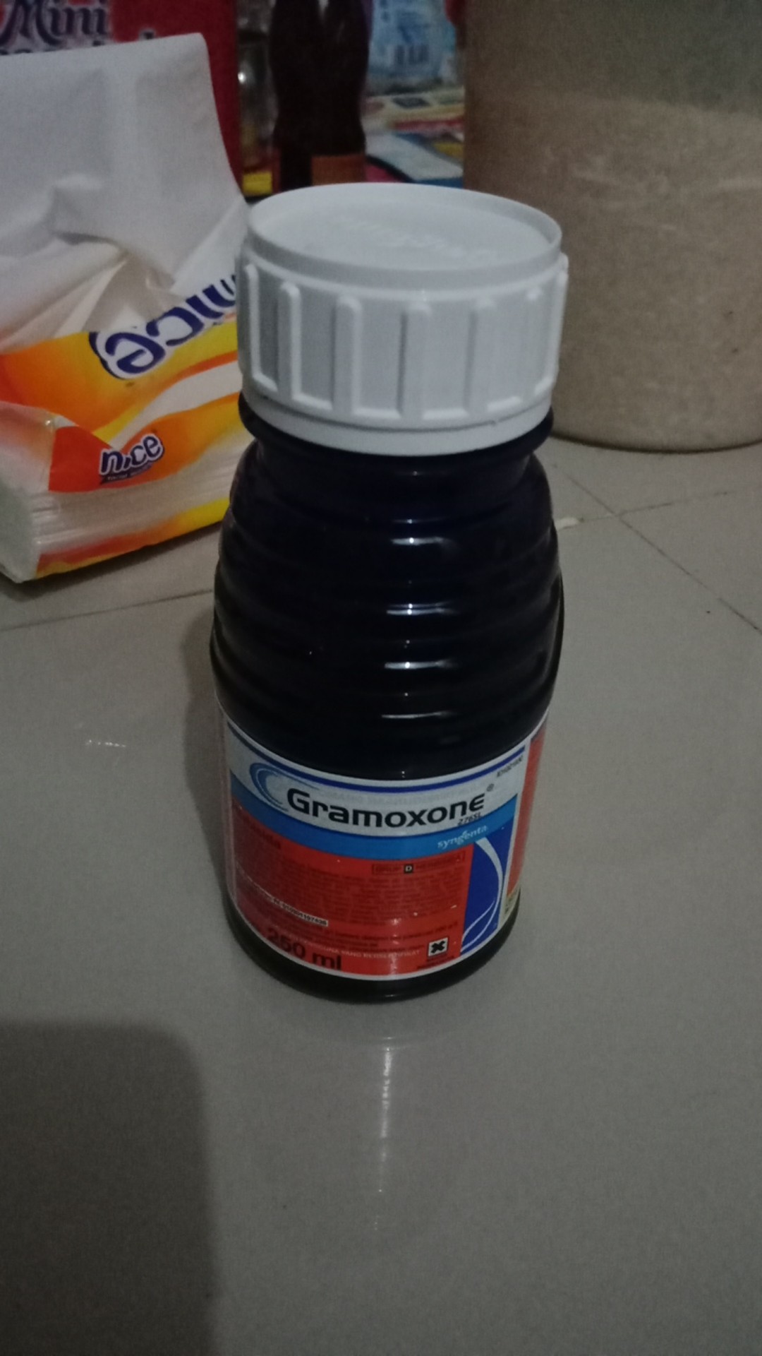 Gramoxone 276sl 250 Ml ( Obat Rumput Kontak )