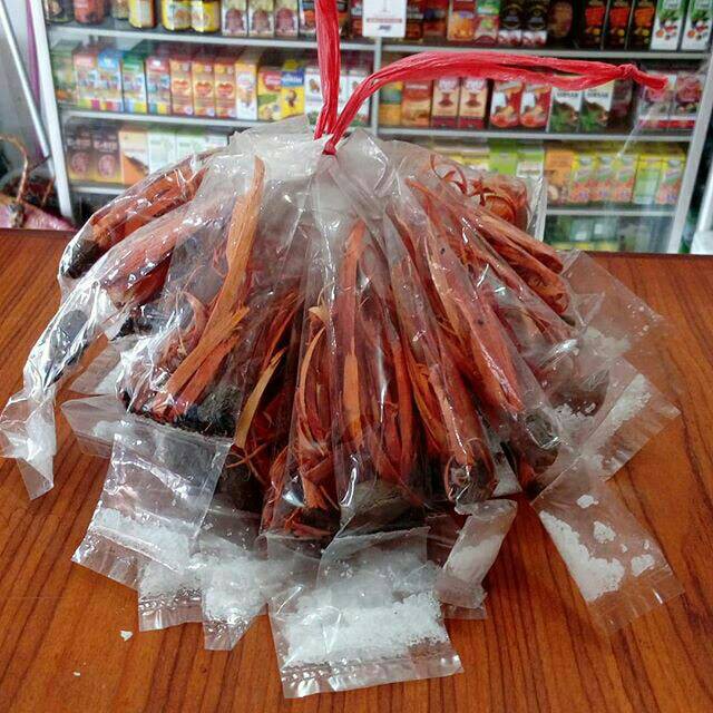 

Minuman Herbal (Sempayang - Obat Panas Dalam)