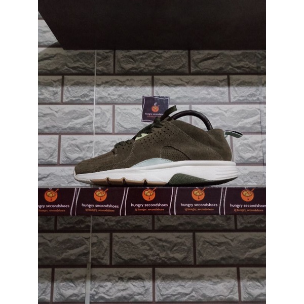 sepatu camper second