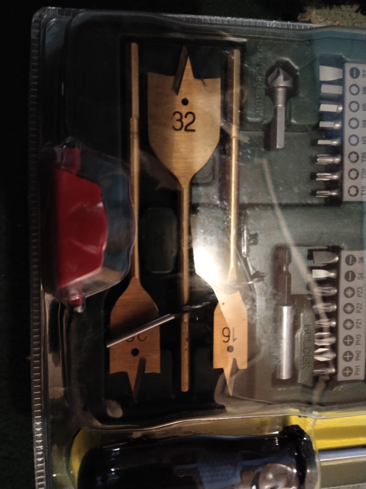 Bosch 40+1pcs Universal X-line Titanium Drill & Bit Set Original