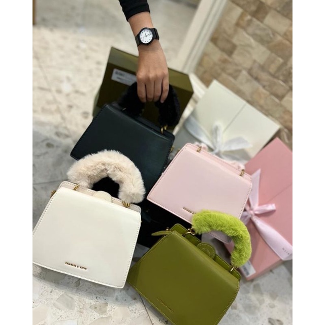 Tas cnk gift set / tas ck free box / charles & keith ribbon / slingbag c&k / tas pesta / selempang c