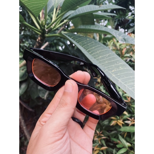 KACAMATA BOLDIE FRAME TEBAL - BLACK PINK