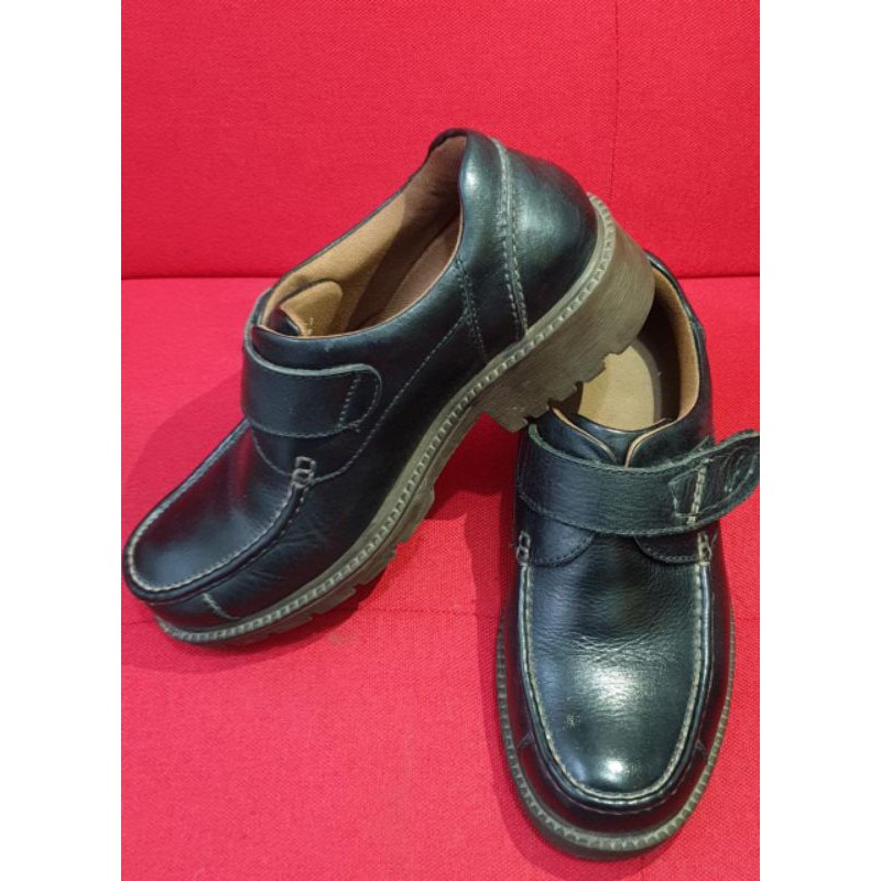 Sepatu Kulit Pria Crocodile Second Original 39