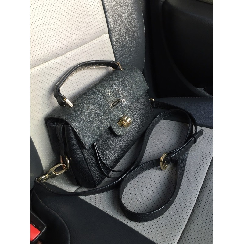 Preloved donini vigo