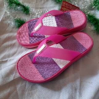  Sandal  plastik anak  wanita tanggung NEW  ERA  SIZE 31 35 