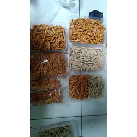 

basreng viral daun jeruk kemasan box 250 g