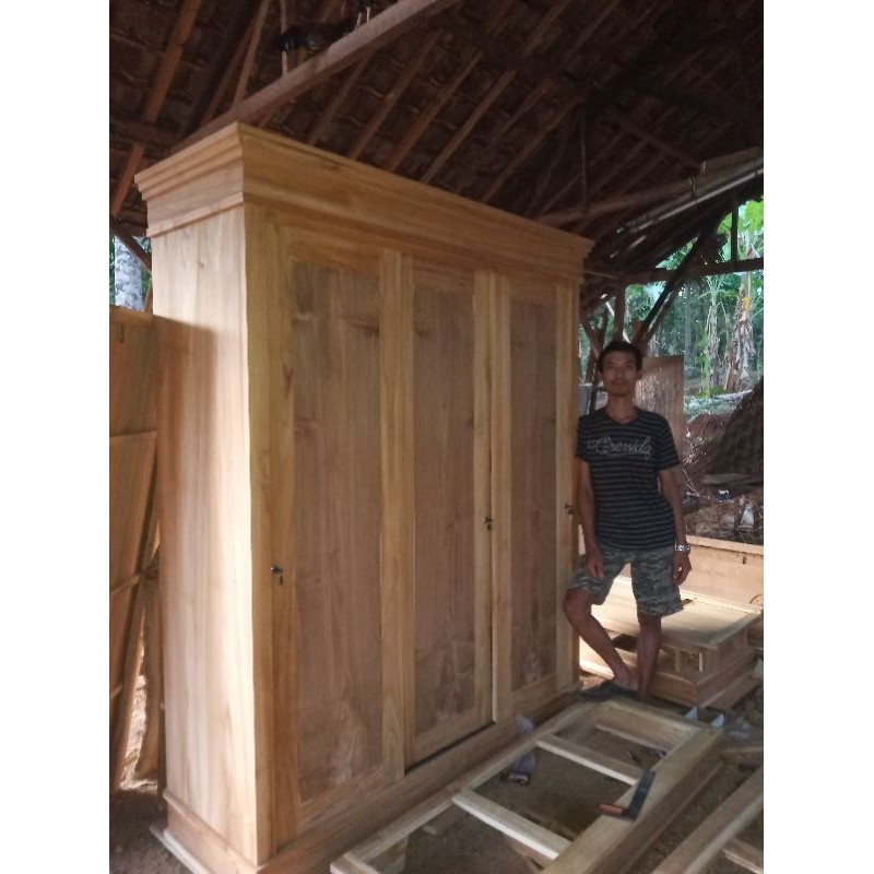lemari pakaian costum ukuran jumbo #almari minimalis kayu jati 3pintu