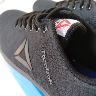  SEPATU  SEKOLAH  HITAM  POLOS  REEBOK CASUAL SNEAKERS PRIA 