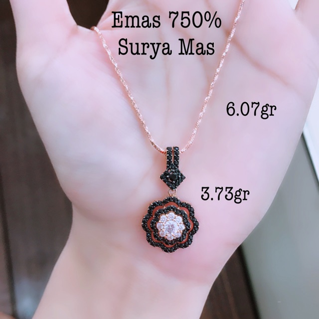 Kalung dan liontin emas 750%