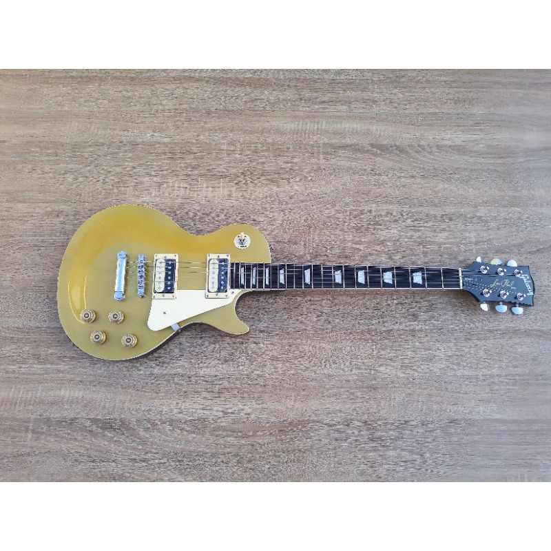 Gitar gibson les paul gold