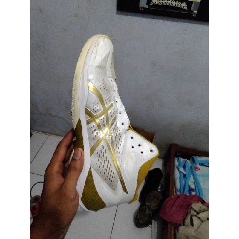 asics gel brust 20 th asics second